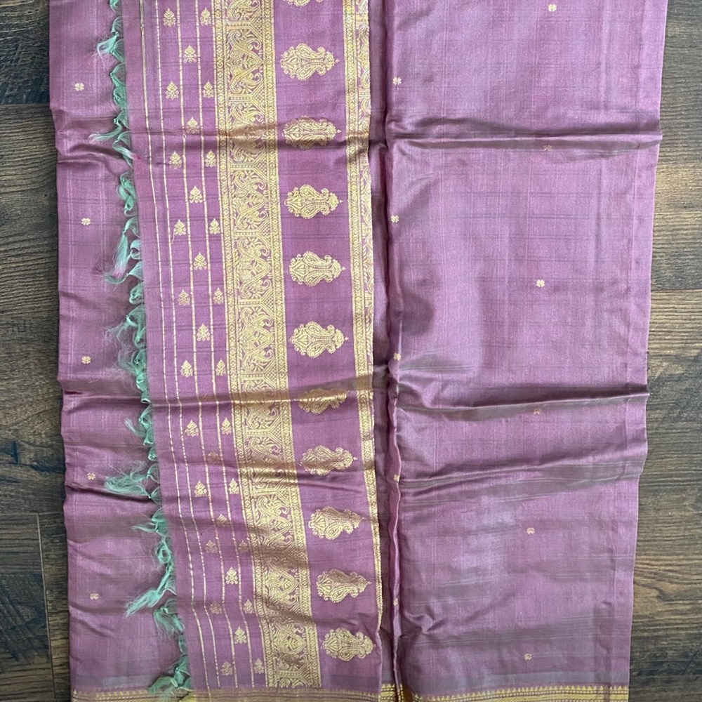 Pure silk sari with ready blouse